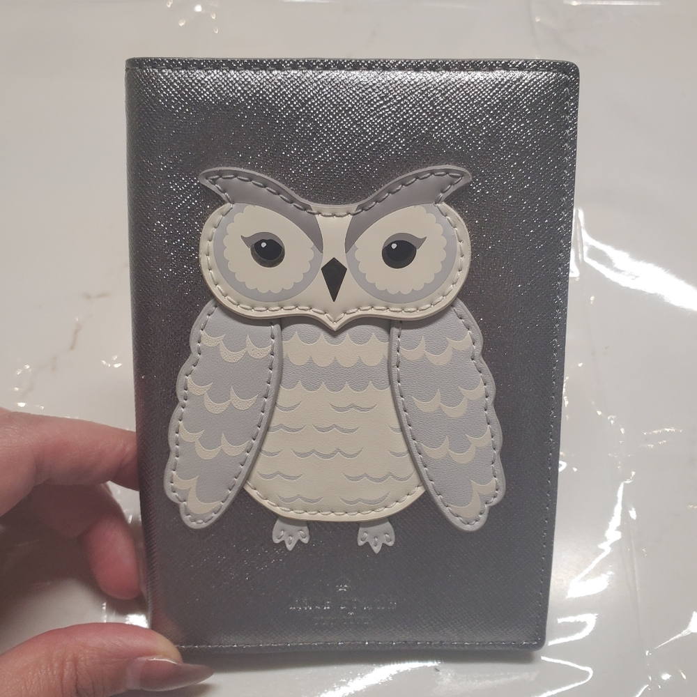 Rare Kate Spade Silver Owl Passport Holder